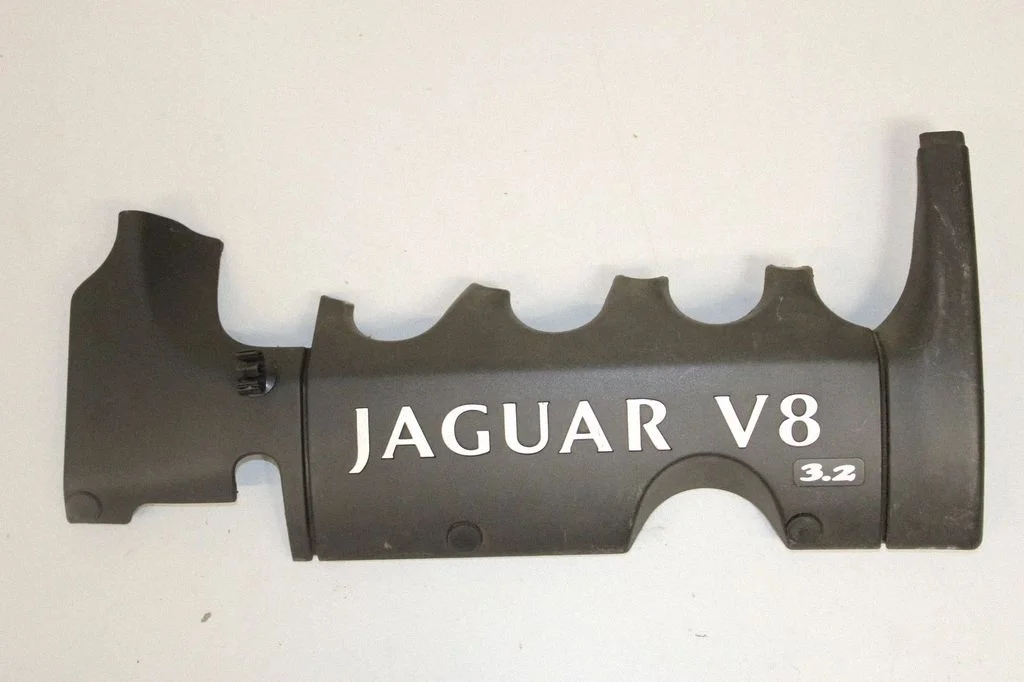 Mootori kate (kaunistus) – Jaguar XJ X308 (1998-2002)