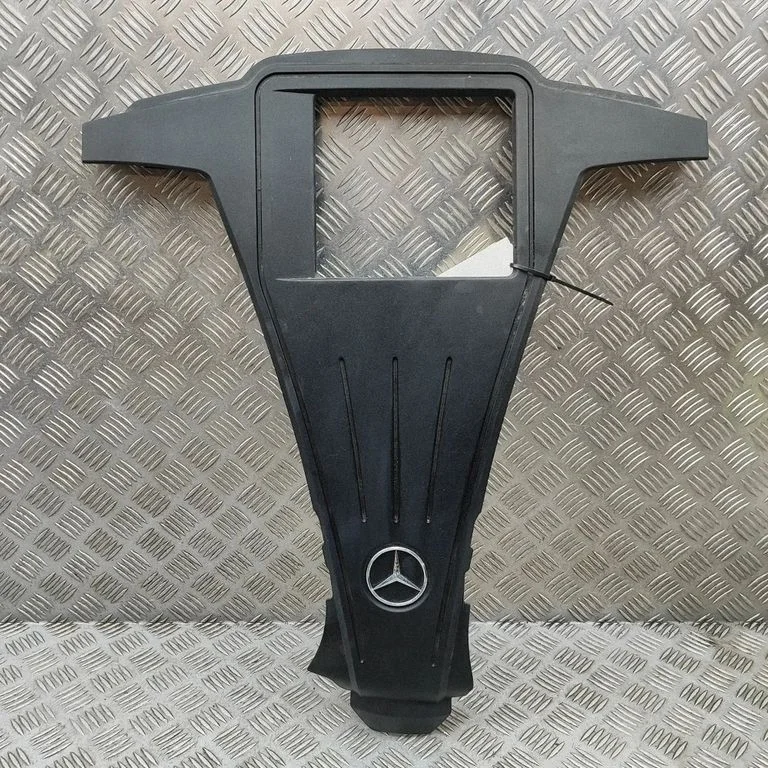 Engine cover (trim) A2780101667