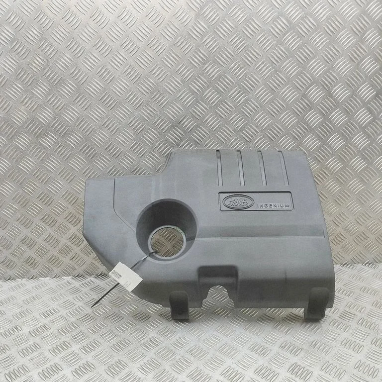 Engine cover (trim) M8D26A949A