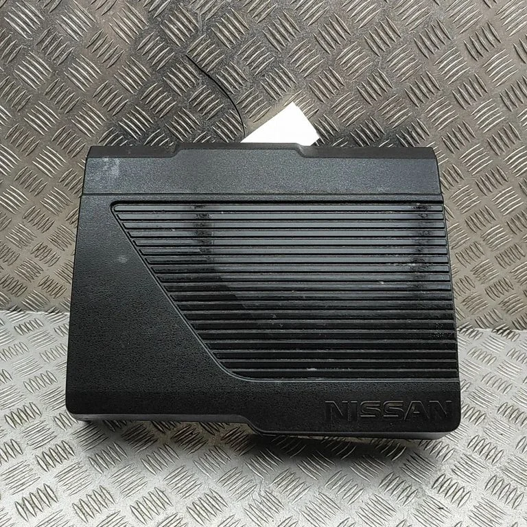 Dzinēja pārsegs (apdare) 292A25SA1A