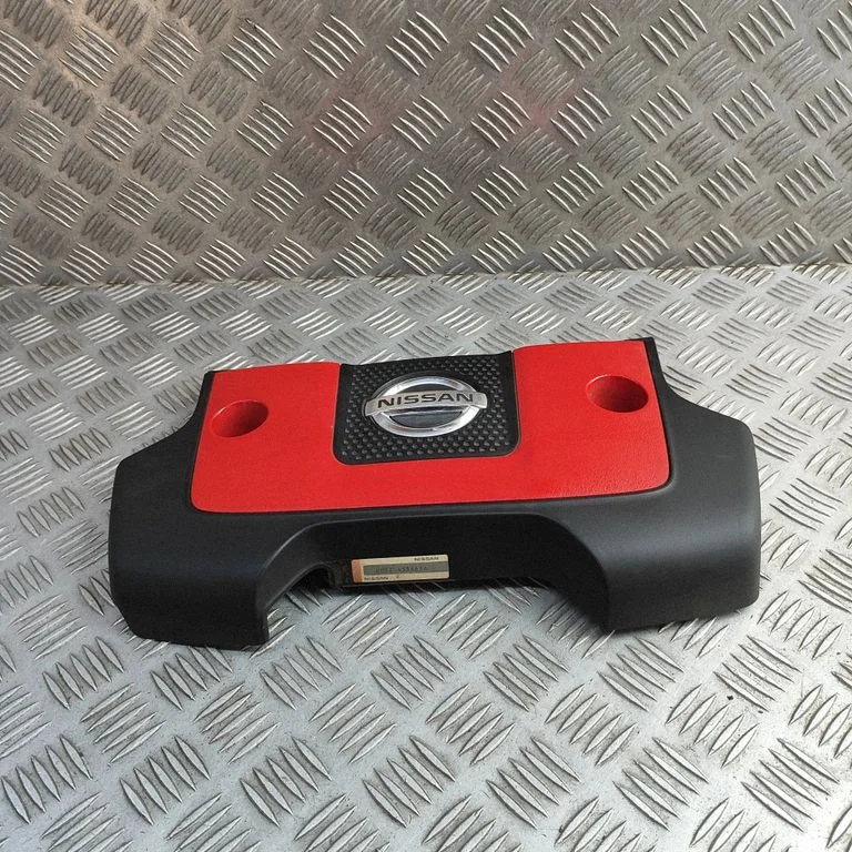 Engine cover (trim) – Nissan 370Z (2009-2020)