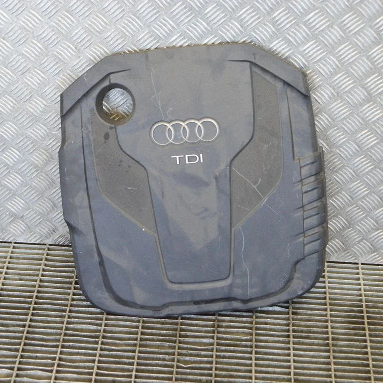 Engine cover (trim) 04L103925AL