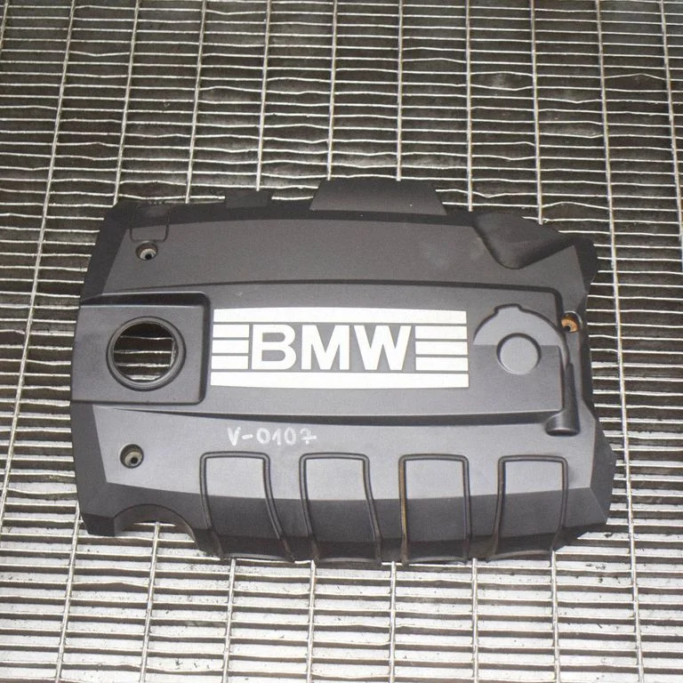 Osłona silnika (pokrywa) – BMW Seria 3 E90 E91 (2005-2012)