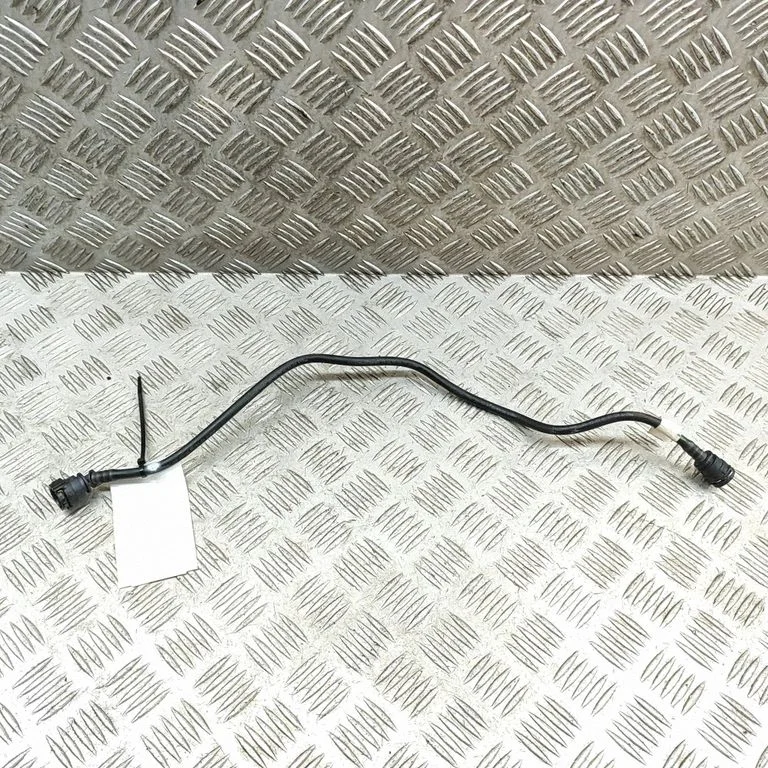 Coolant pipe/hose 8654868