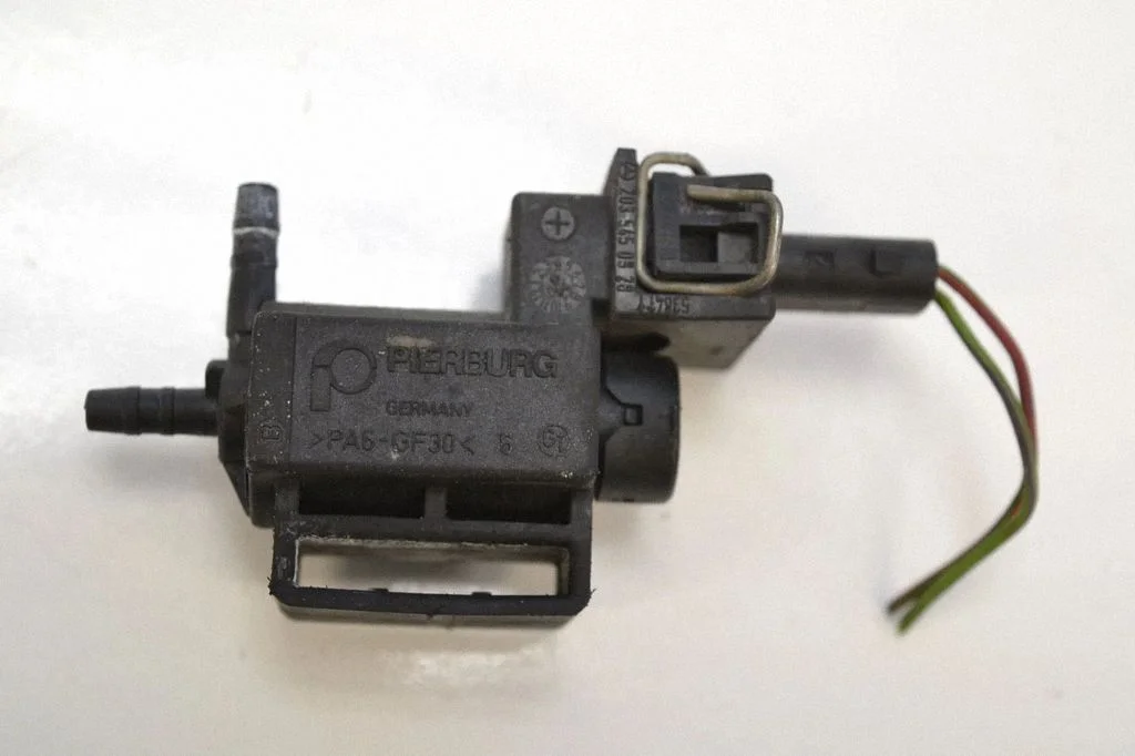 Turbo solenoīda vārsts – Mercedes-Benz CLK klase A209 C209 (2002-2009)