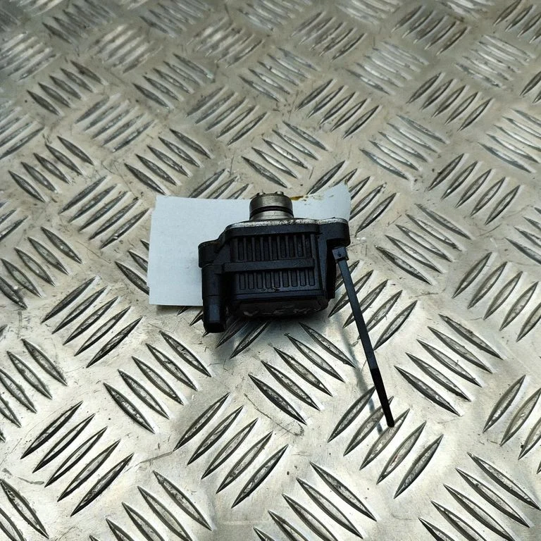 Zawór elektromagnetyczny turbo 06M906048F