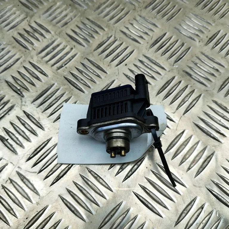 Zawór elektromagnetyczny turbo 06M906048F
