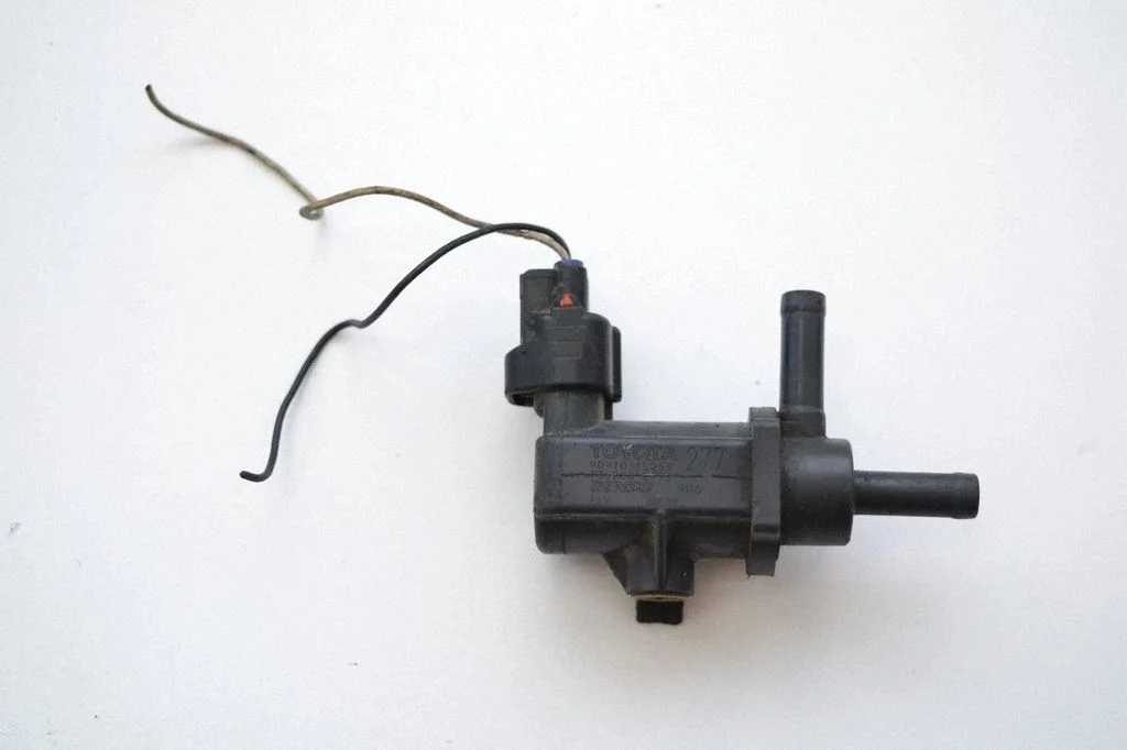 Turbo solenoid valve – Lexus GS 300 350 430 450H (2005-2012)