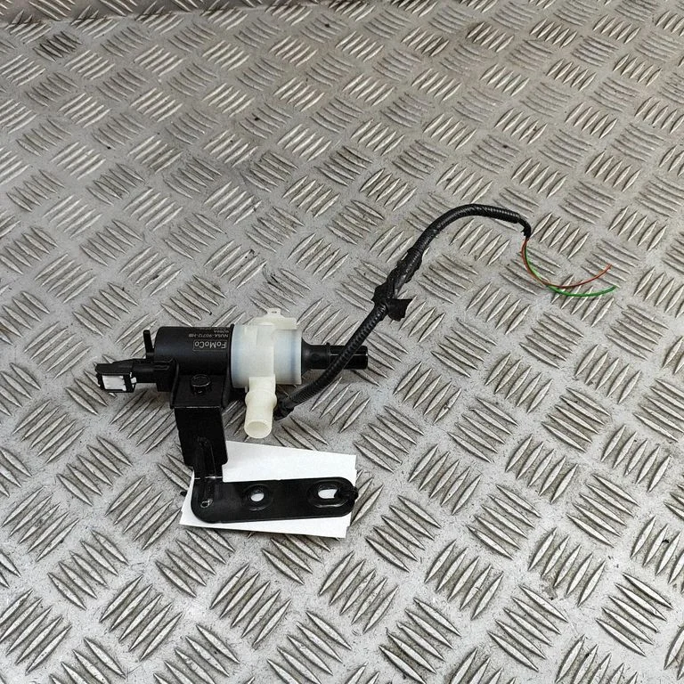 Turbo solenoīda vārsts NU5A9G712HB