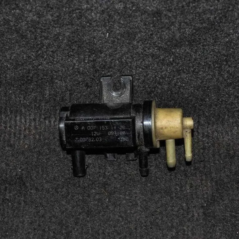 Turbo solenoid valve – Mercedes-Benz C-Class AMG W204 (2007-2014)