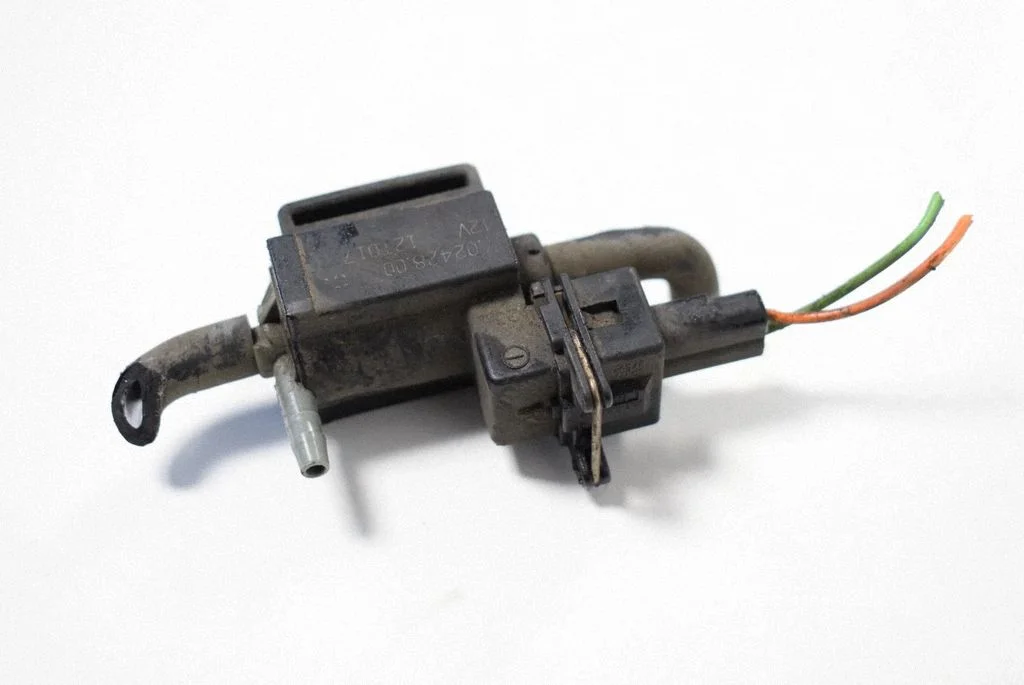 Turbo solenoid valve – Land Rover Discovery 4 - LR4 (2010-2016)