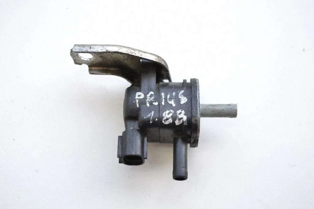 Turbo solenoid valve – Toyota Matrix (E140) (2008-2014)