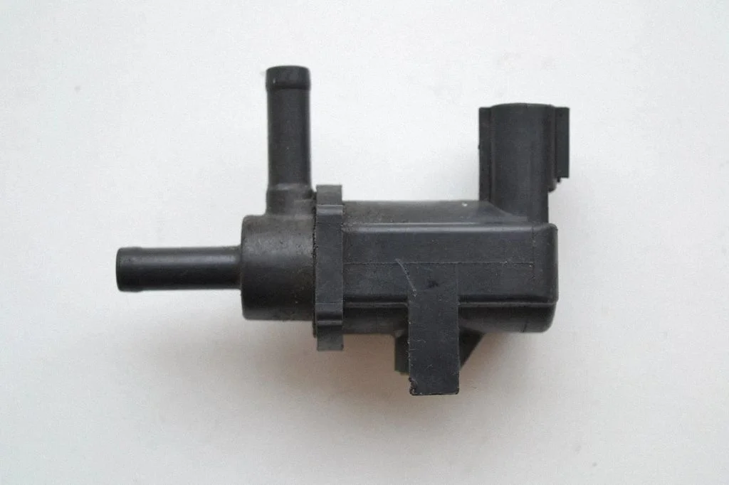Turbo solenoid valve – Lexus GS 300 350 430 450H (2005-2012)