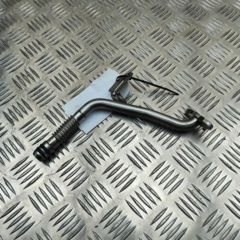 Turbīnas eļļošanas caurulīte(-s)/šļūtene(-s) A1770900077