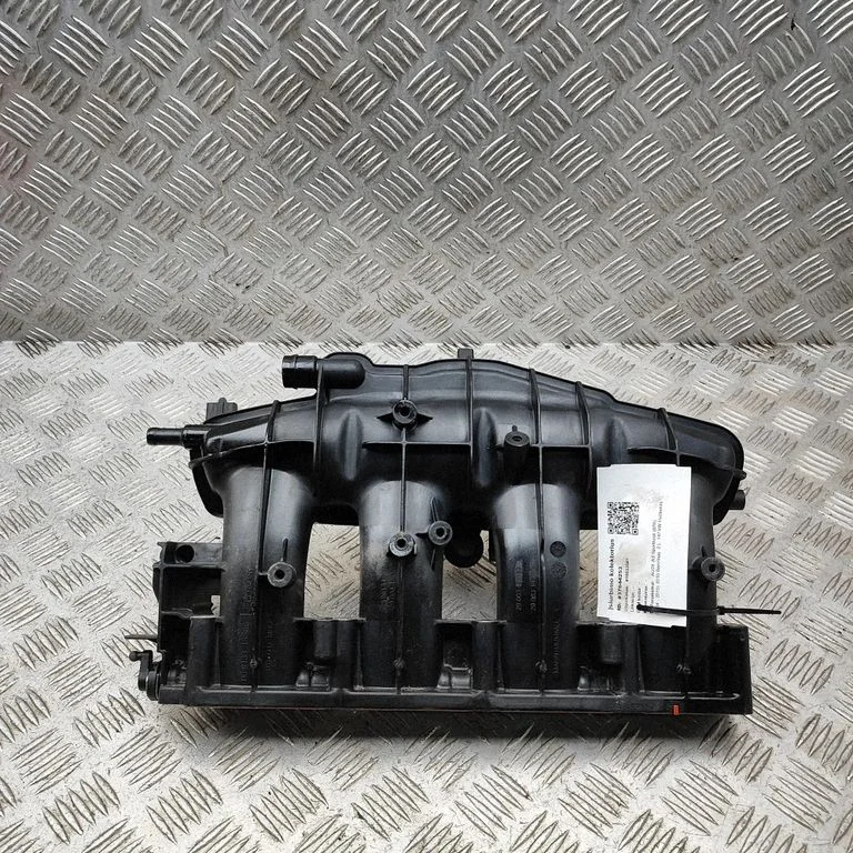 Sisselaskekollektor – Audi A3 S3 8P (2003-2012)