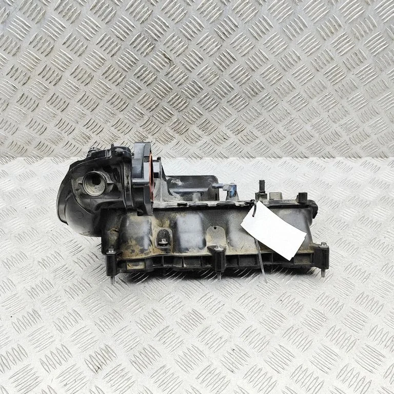 Intake manifold – Mercedes-Benz C-Class W205 (2014-2021)