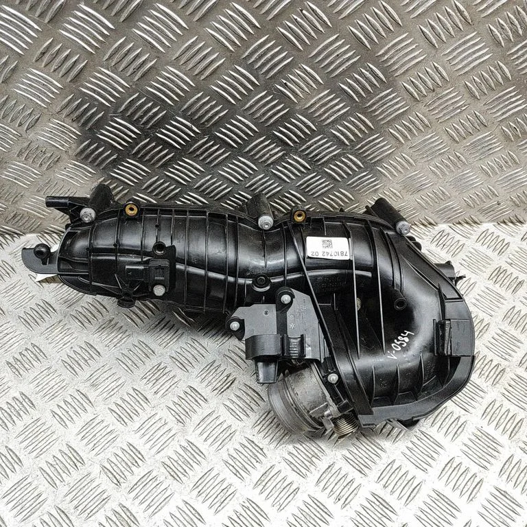 Sisselaskekollektor – BMW 3-seeria E90 E91 (2005-2012)
