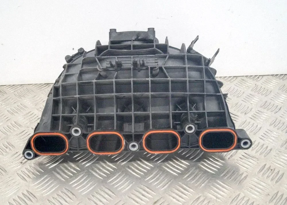 Intake manifold – BMW X3 F25 (2010-2017)