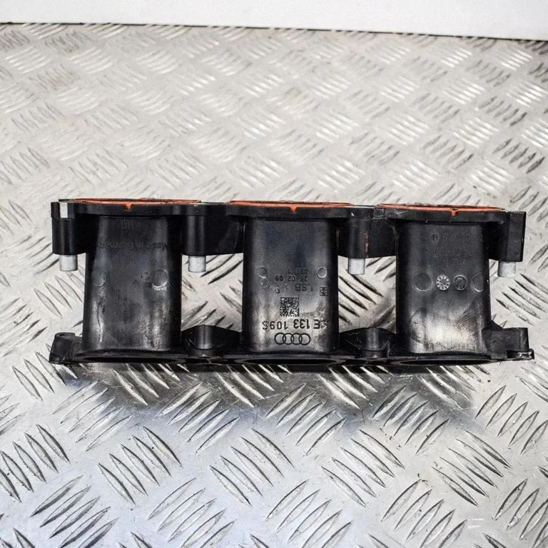 Intake manifold 06E133109S