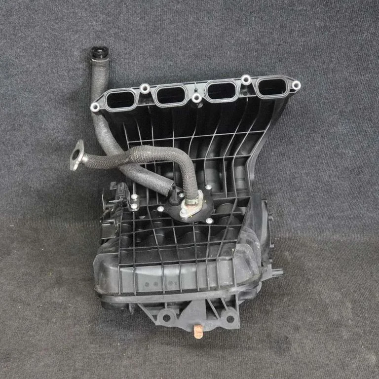 Ieplūdes kolektors – BMW 1. sērija E81 E87 (2004-2011)