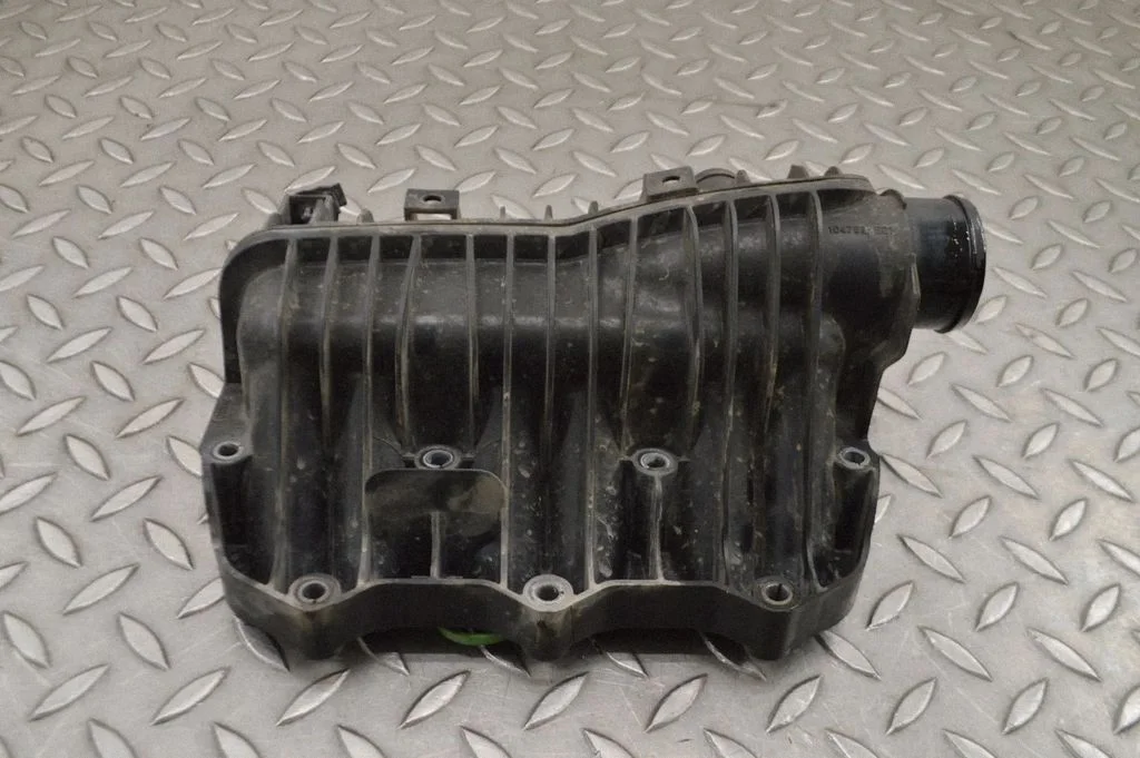 Intake manifold – Ford Focus (2010-2017)
