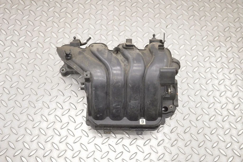 Sisselaskekollektor – KIA Ceed (2012-2018)