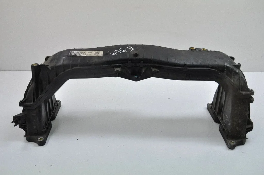 Sisselaskekollektor – Subaru Legacy (2010-2016)