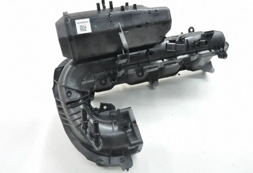 Intake manifold – Mercedes-Benz C-Class W205 (2014-2021)