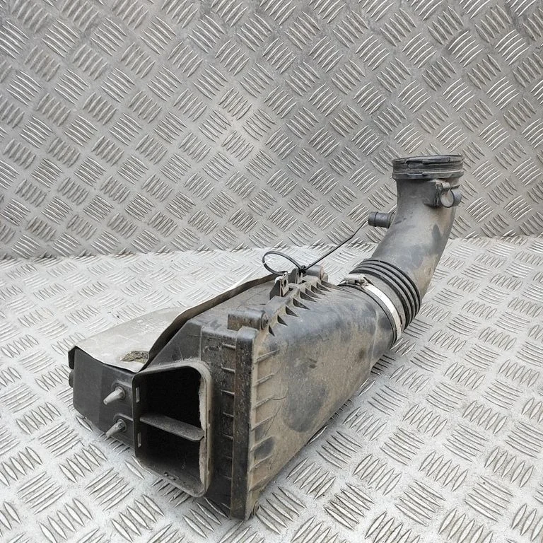 Air filter box 8T0133835B