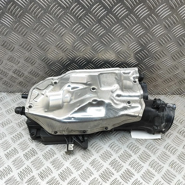 Õhufiltri korpus A6510900600