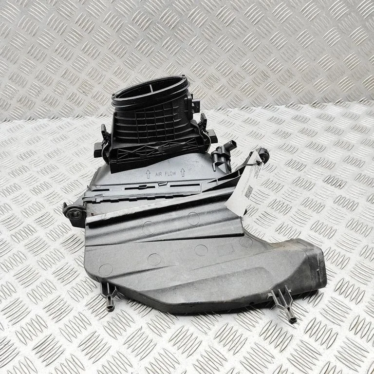 Air filter box A6420903501