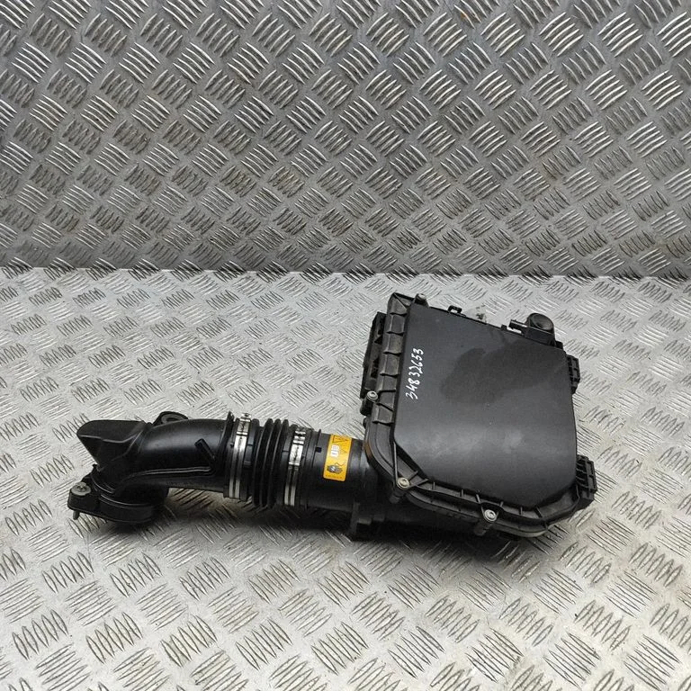 Air filter box – Mercedes-Benz E-Class W213 (2016-)