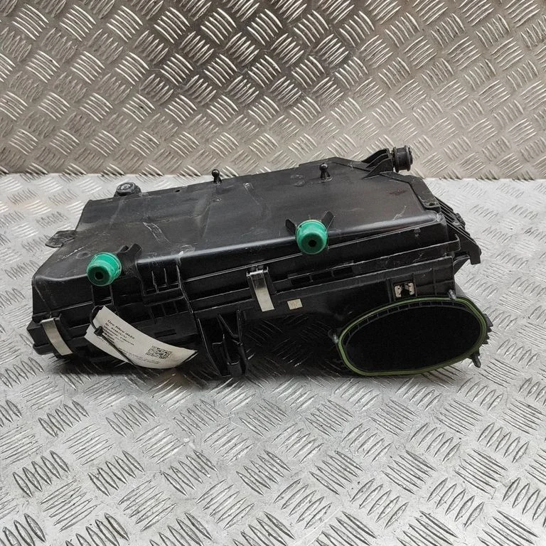 Gaisa filtra korpuss – Mercedes-Benz GLE klase AMG (W166 - C292) (2015-2019)
