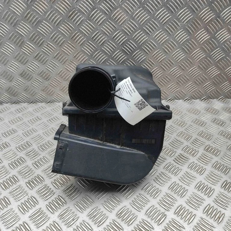 Air filter box 8577141