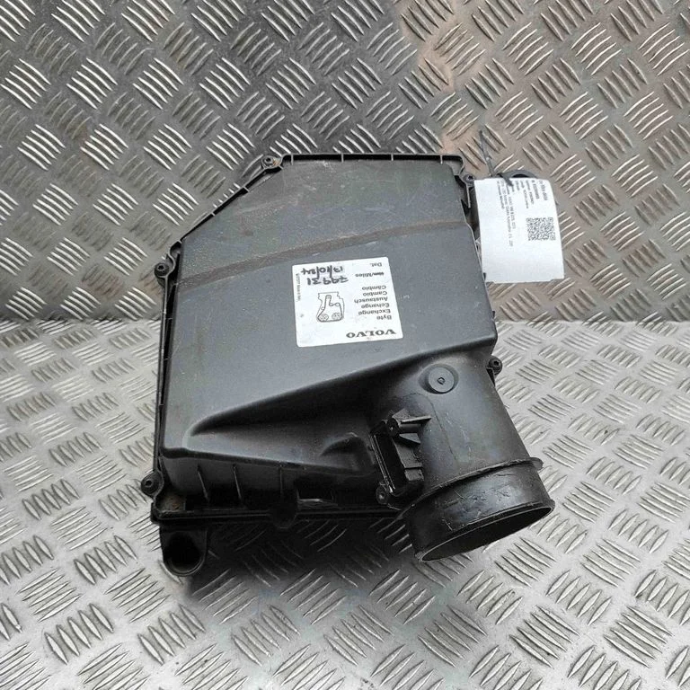 Air filter box – Volvo V60 (2018-)