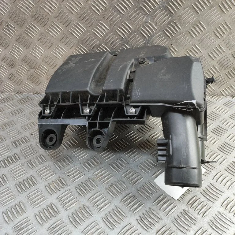 Obudowa filtra powietrza – Citroen Jumpy (2016-)