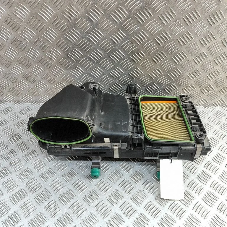 Air filter box A6540907900