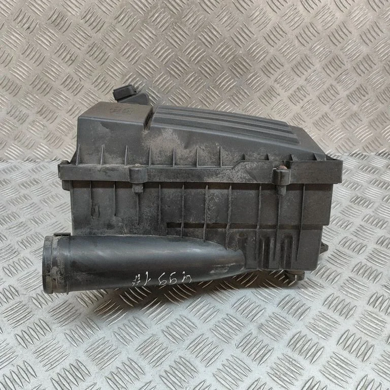 Gaisa filtra korpuss 3C0129601AV