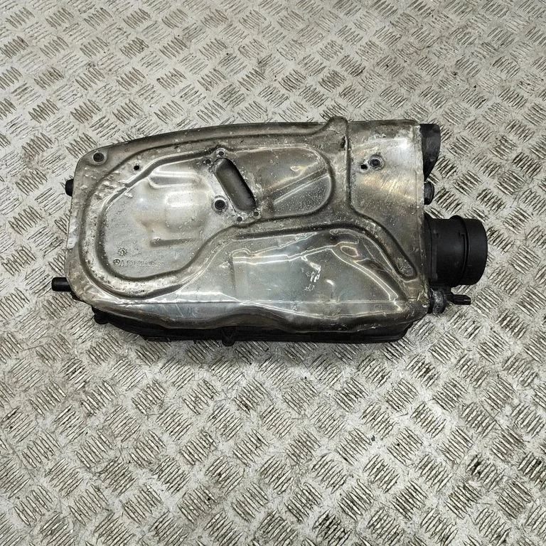 Gaisa filtra korpuss – Mercedes-Benz S klase C217 (2015-2020)