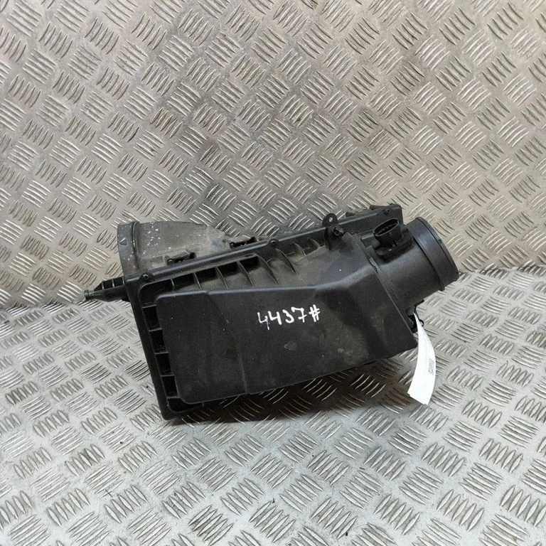 Gaisa filtra korpuss G4D312B579AA