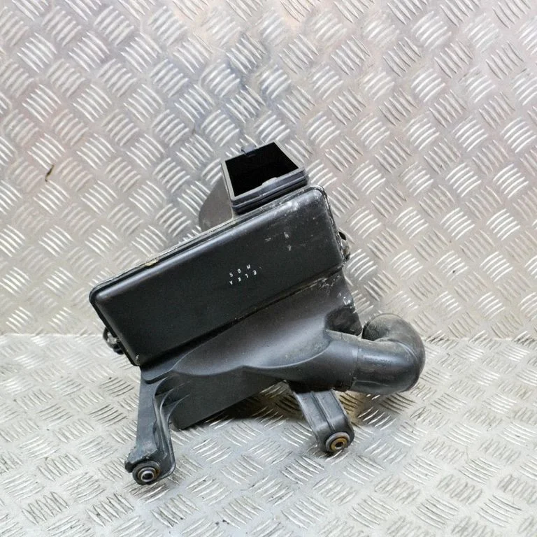 Air filter box – KIA Picanto (2004-2011)