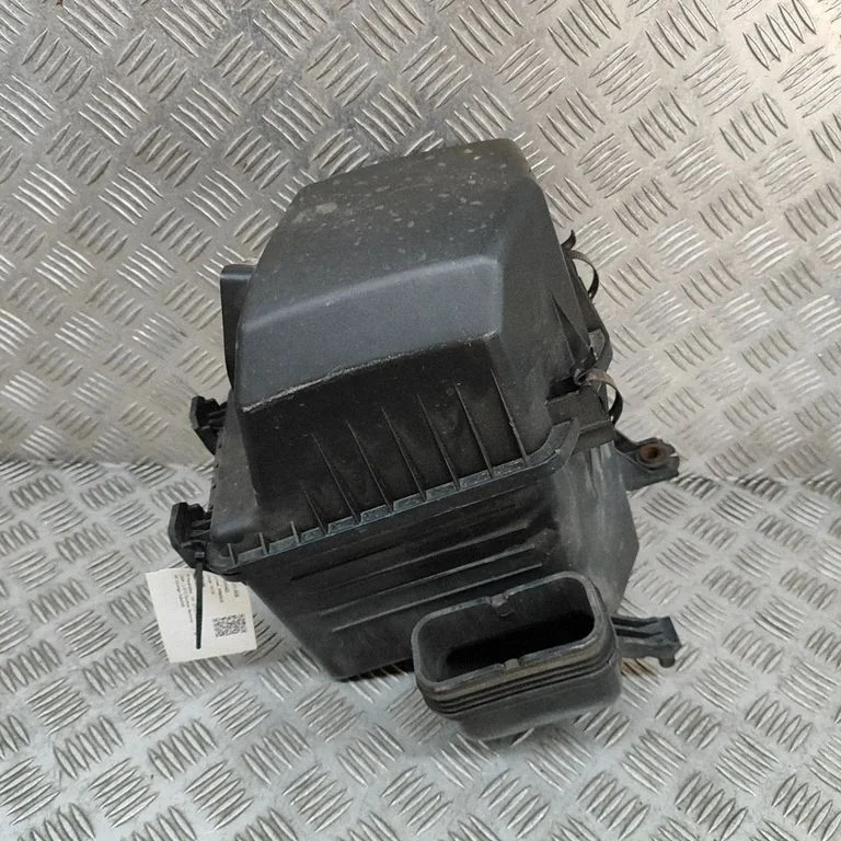 Gaisa filtra korpuss 281102Y300