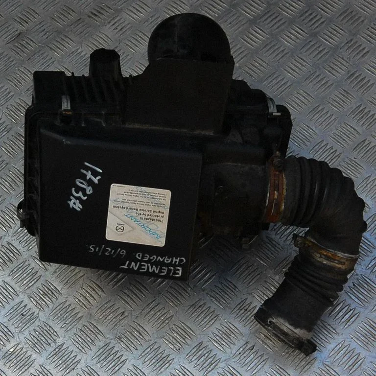 Air filter box – Mazda 6 (2008-2013)