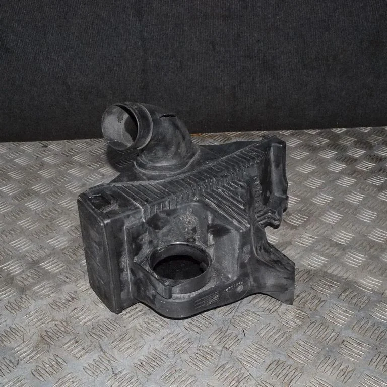 Õhufiltri korpus – Nissan Note (E11) (2006-2014)