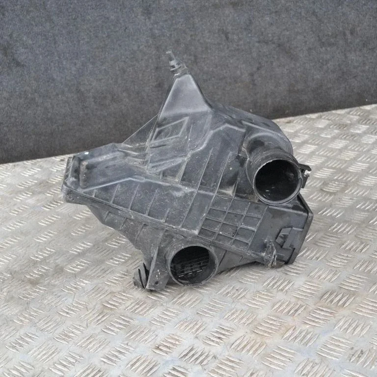Õhufiltri korpus BC20A – Nissan Note (E11) (2006-2014)