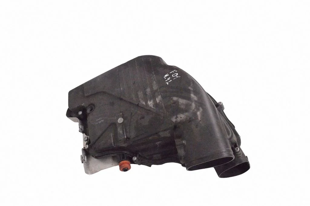 Air filter box – BMW 7 Series F01 F02 F03 F04 (2008-2016)