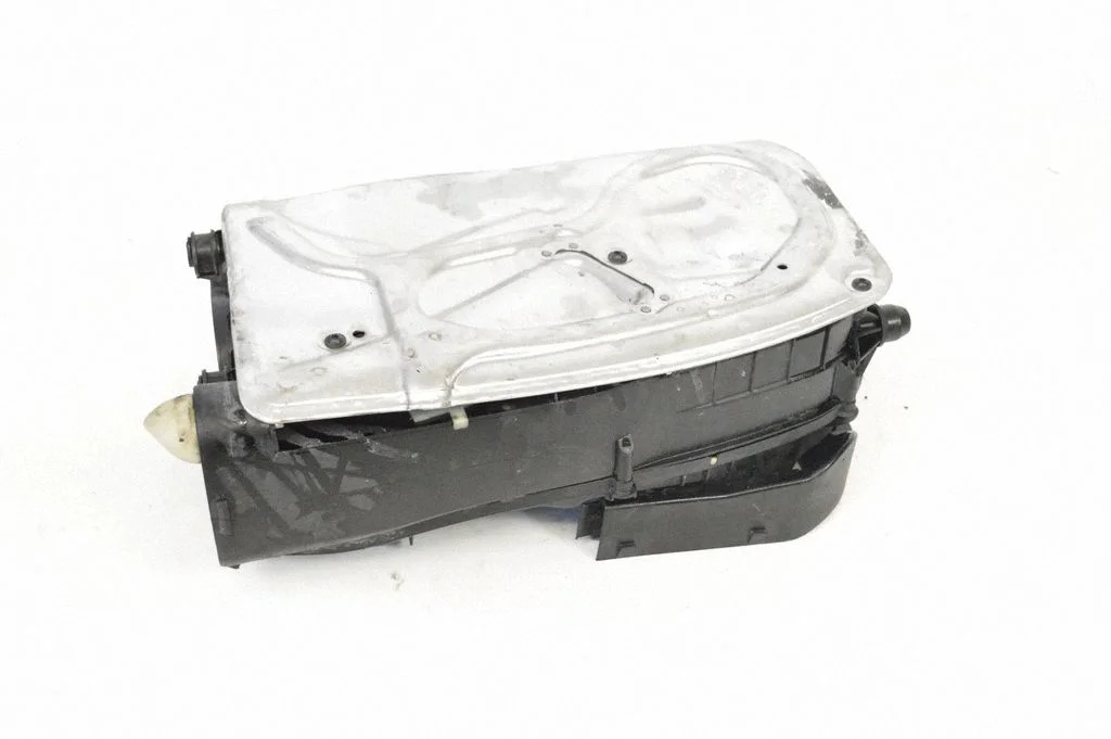 Air filter box A6510940520