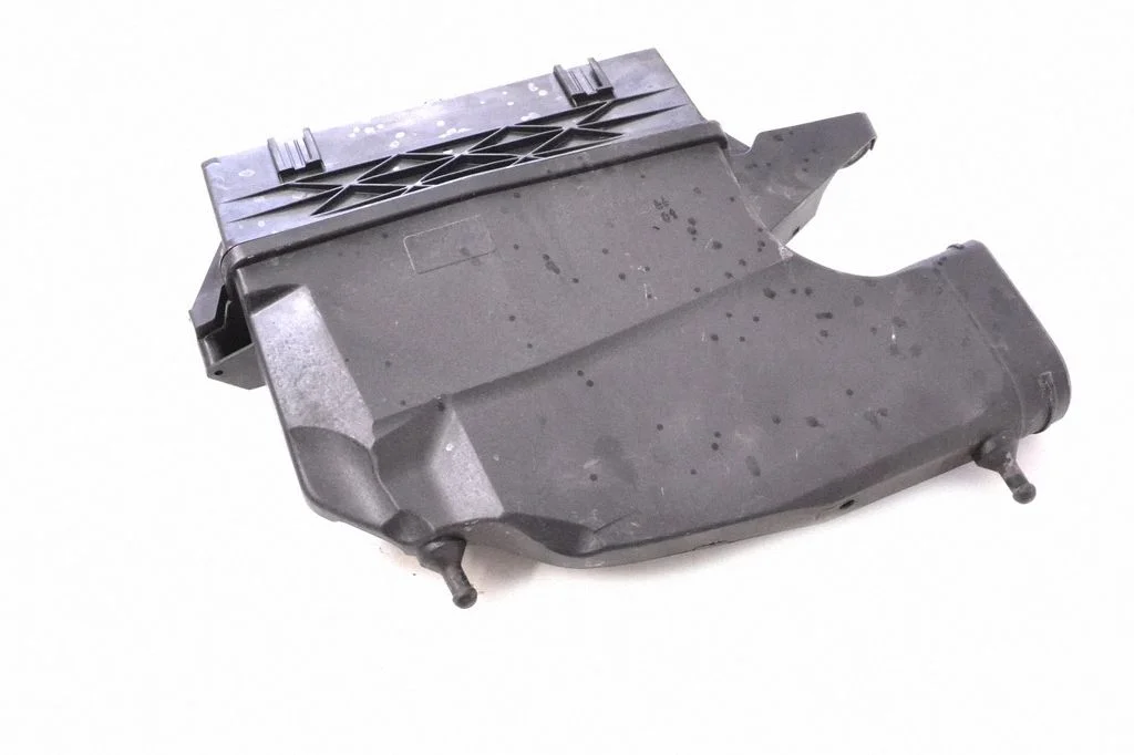 Air filter box A6420904401