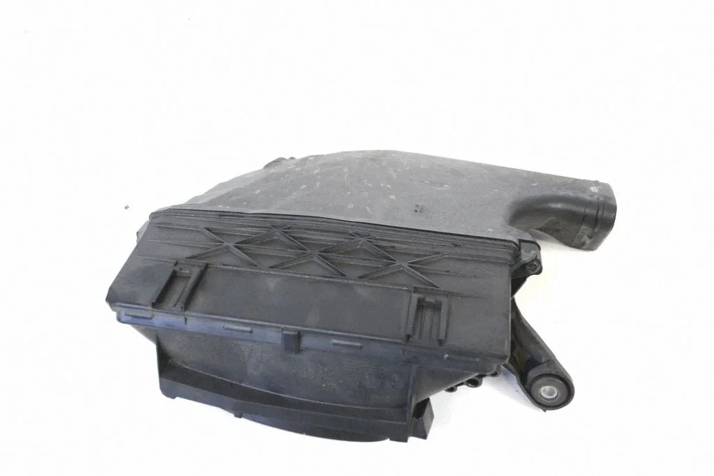 Õhufiltri korpus A6420903301