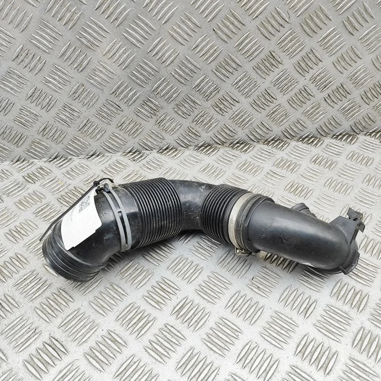 Õhuvõtukanali osa (-d) 3Q0129635D